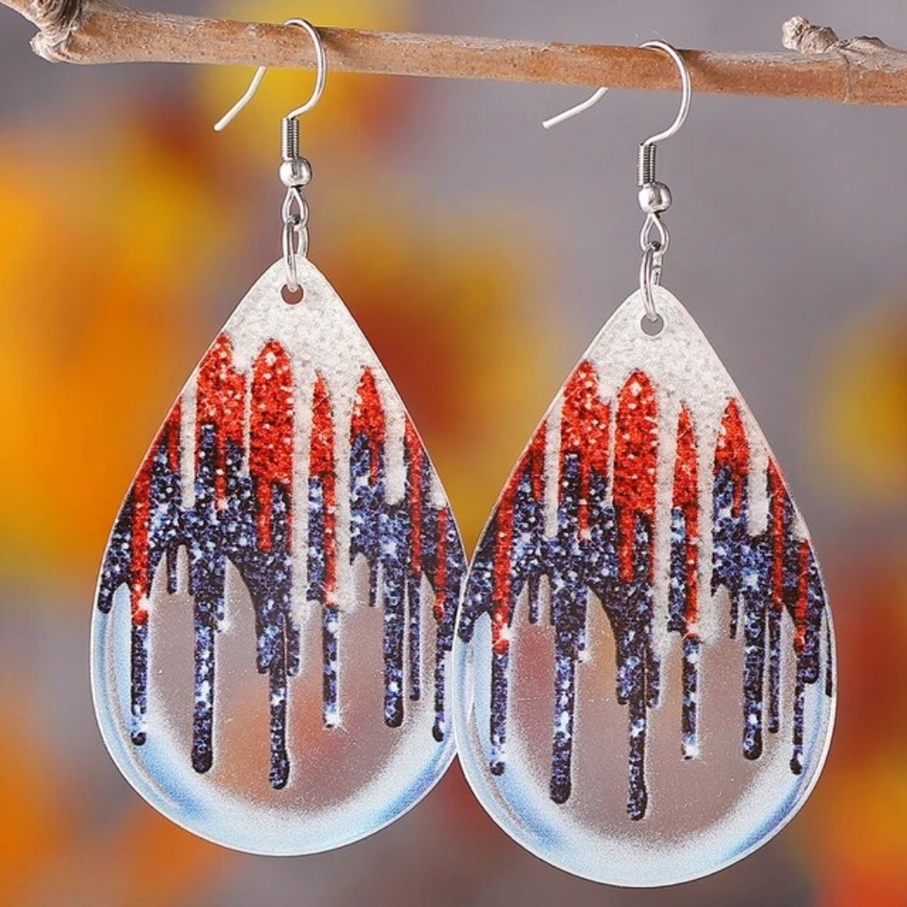 Beautiful Patriotic ∆Earrings!!